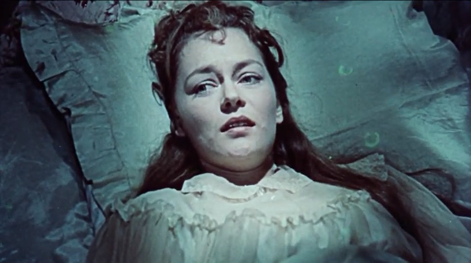 Carol Marsh as Lucy in the trailer for Dracula, 1958.